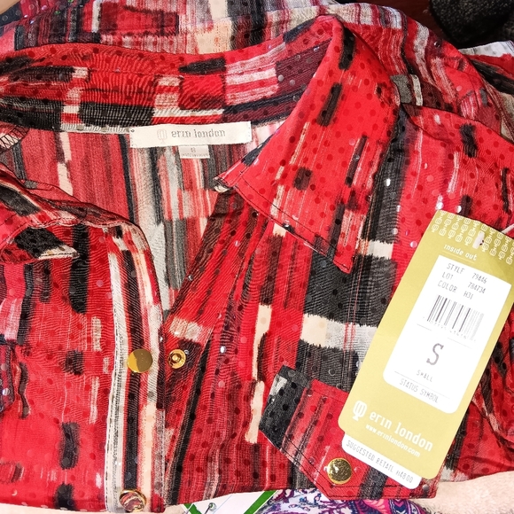 BUNDLE SAVE Wren London Multicolored Button Down Jacket Sequins Reds NWT Siz… - Picture 7 of 9